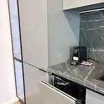 West Skyline Private Parking Apartment Cluj-Napoca