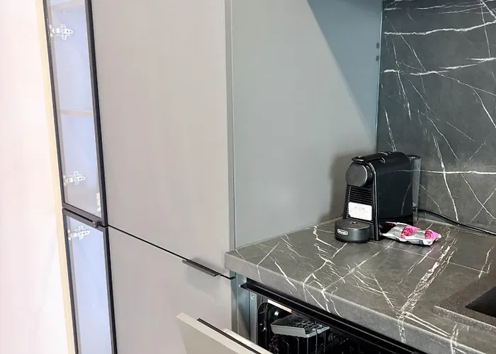 West Skyline Private Parking アパート クルージュ＝ナポカ