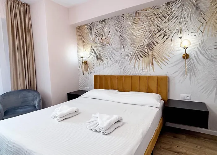 West Skyline Private Parking