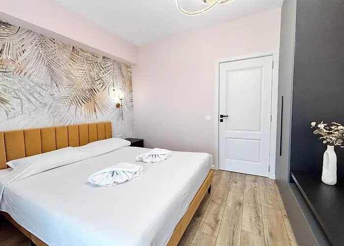 アパート West Skyline Private Parking